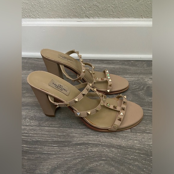 Valentino Garavani Rockstar Stud Caged Leather Tan Nude Sandals Size 42/ US 12 - Picture 2 of 11